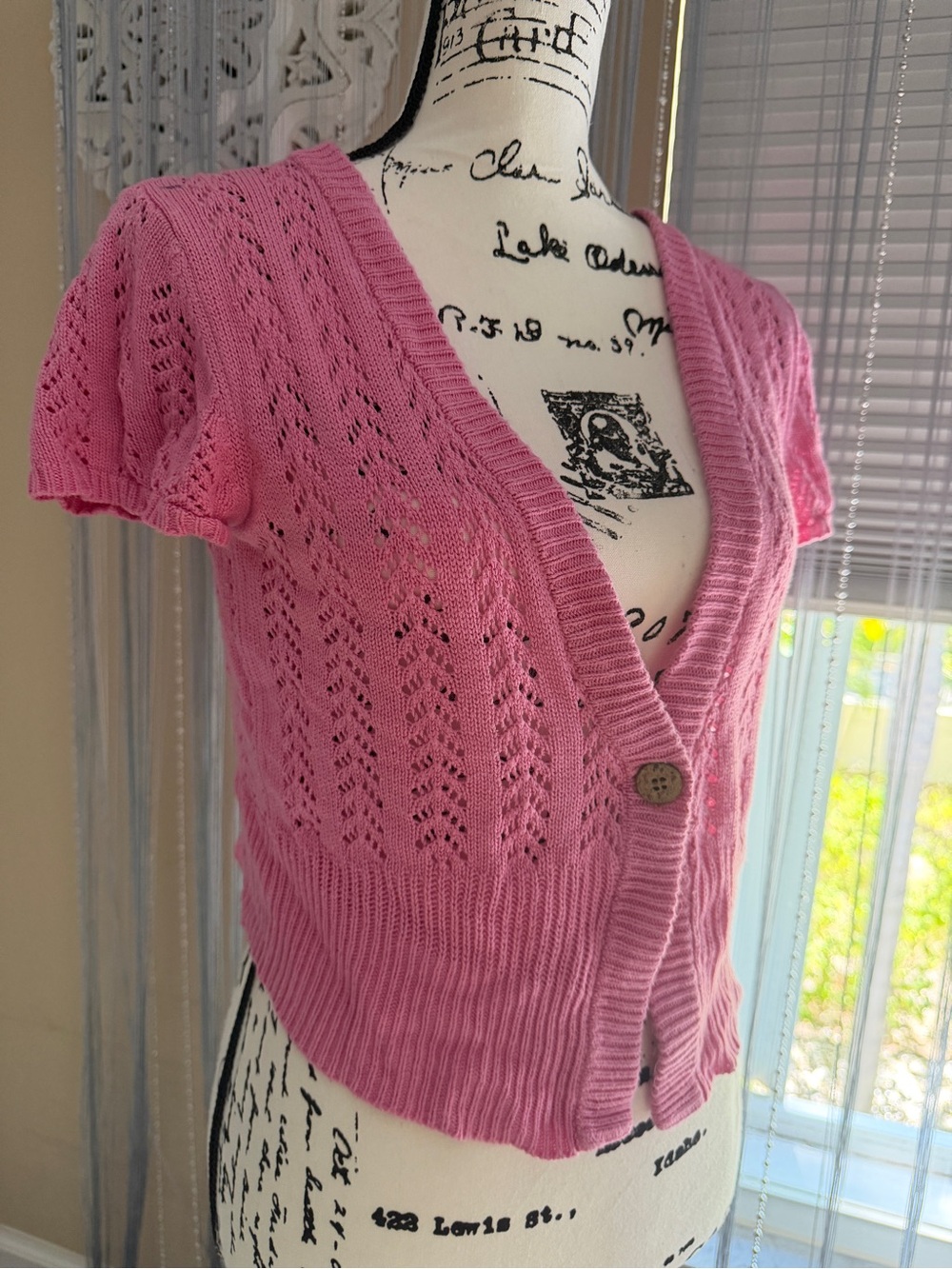 JohnPaulRichard Rose Pink Short-Sleeve Openwork V-Neck Cardigan - Picture 2 of 14